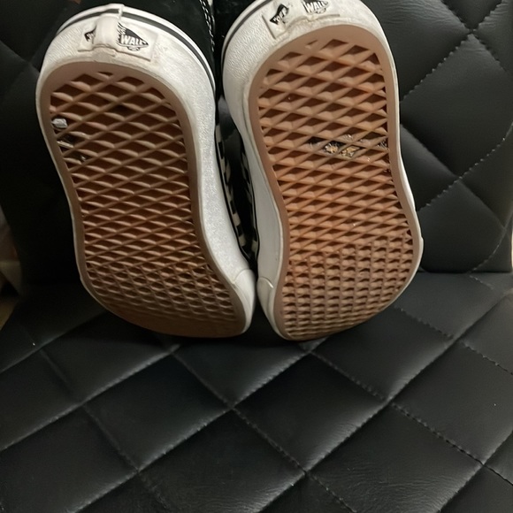 •VANS• - Picture 4 of 8